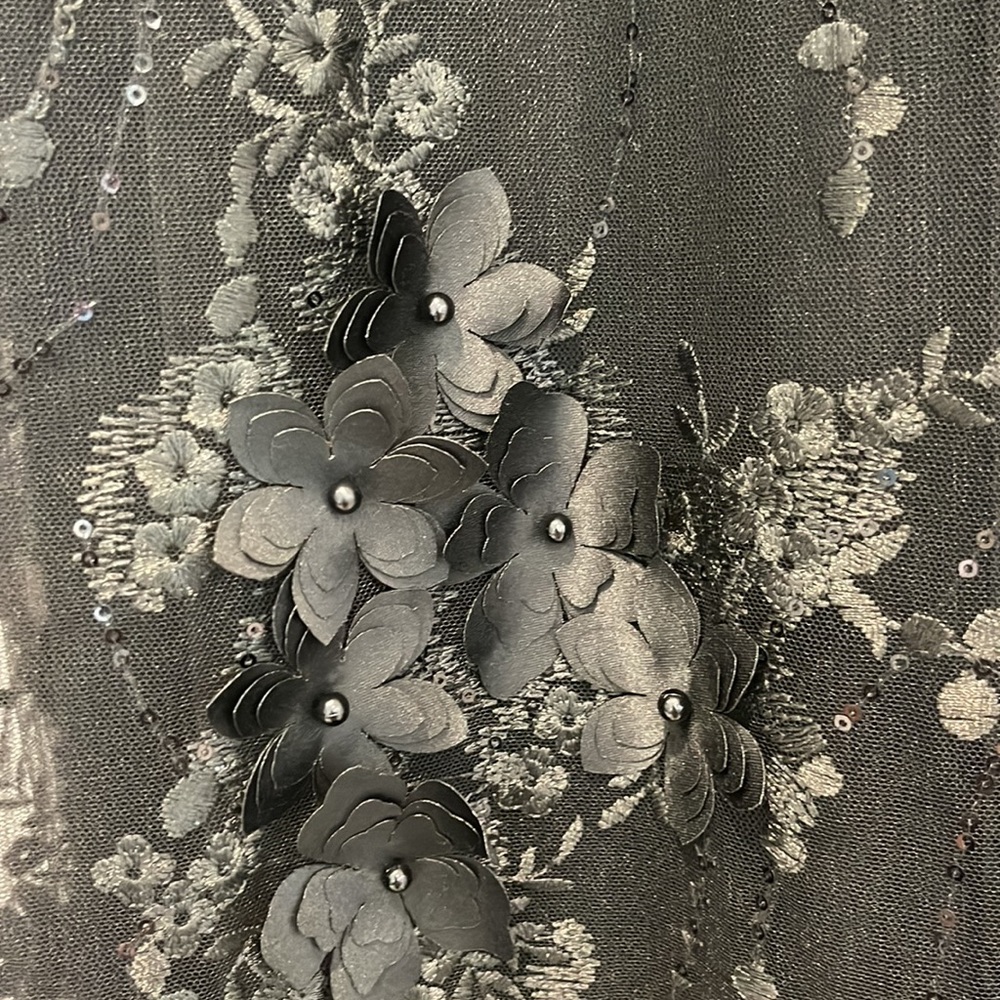 TUXEDO INSPIRED FLORAL EMBROIDERED GOWN - Picture 8 of 12